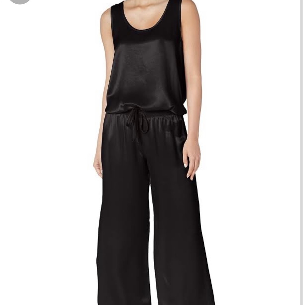 PJ Harlow Black Sleep Set!